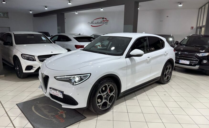 Alfa Romeo Stelvio 2.2 Turbodiesel 190 CV AT8 RWD Executive