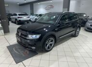 Volkswagen Tiguan 1.6 TDI R-LINE