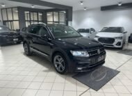 Volkswagen Tiguan 1.6 TDI R-LINE