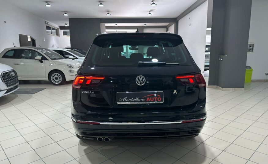 Volkswagen Tiguan 1.6 TDI R-LINE