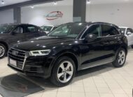 AUDI Q5 35 TDI S tronic Business