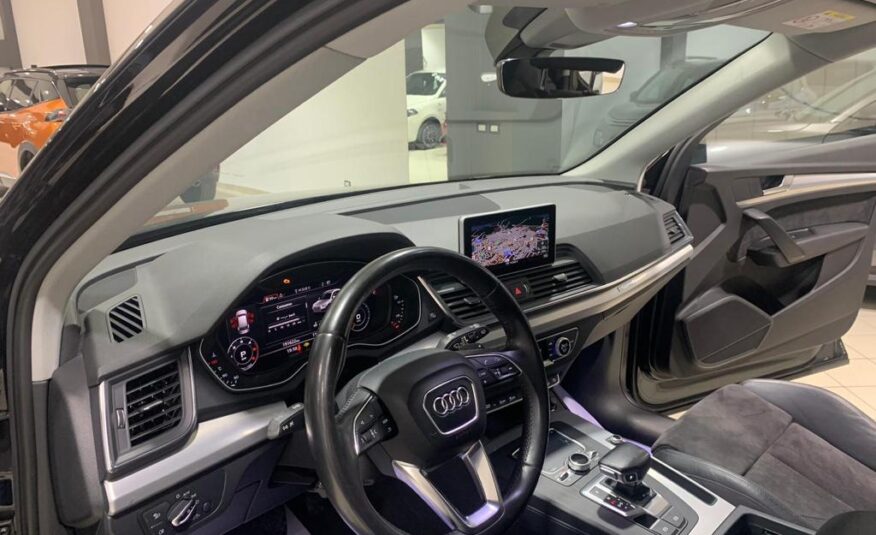 AUDI Q5 35 TDI S tronic Business