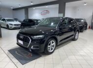 AUDI Q5 35 TDI S tronic Business