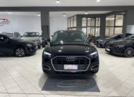 AUDI Q5 35 TDI S tronic Business