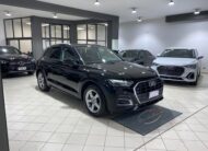 AUDI Q5 35 TDI S tronic Business