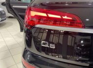 AUDI Q5 35 TDI S tronic Business