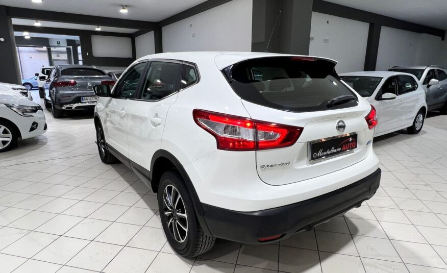 Nissan Qashqai 1.5 dCi Visia