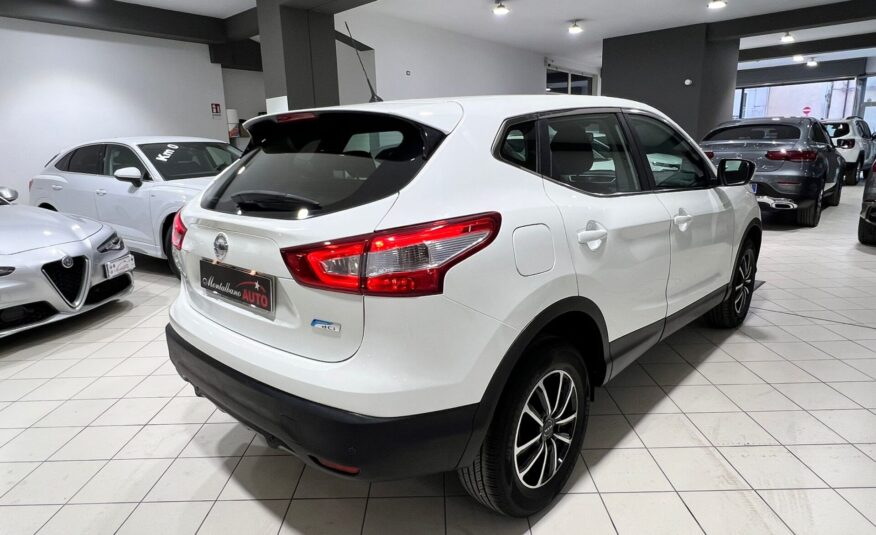 Nissan Qashqai 1.5 dCi Visia