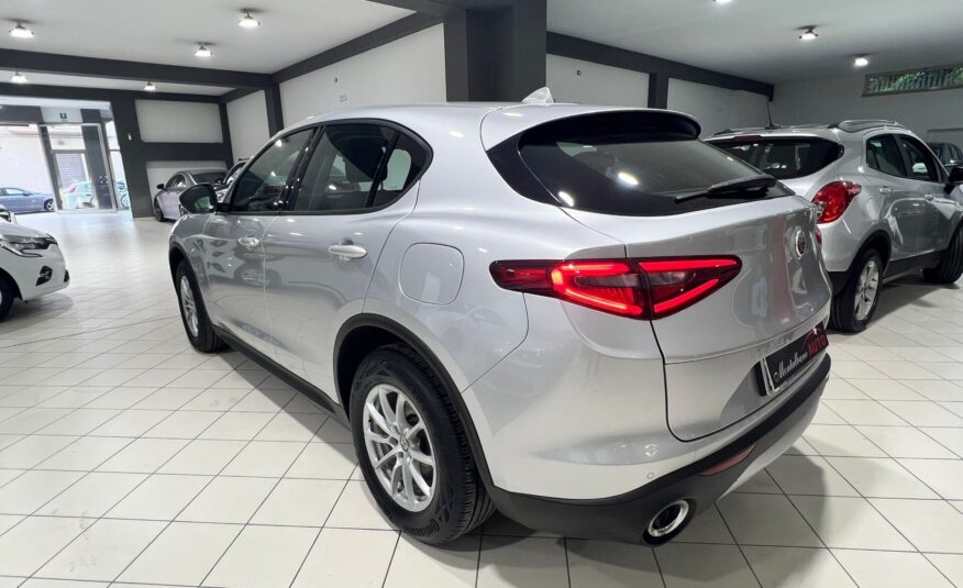 Alfa Romeo Stelvio 2.2 Turbodiesel 190 CV AT8 Q4 Business