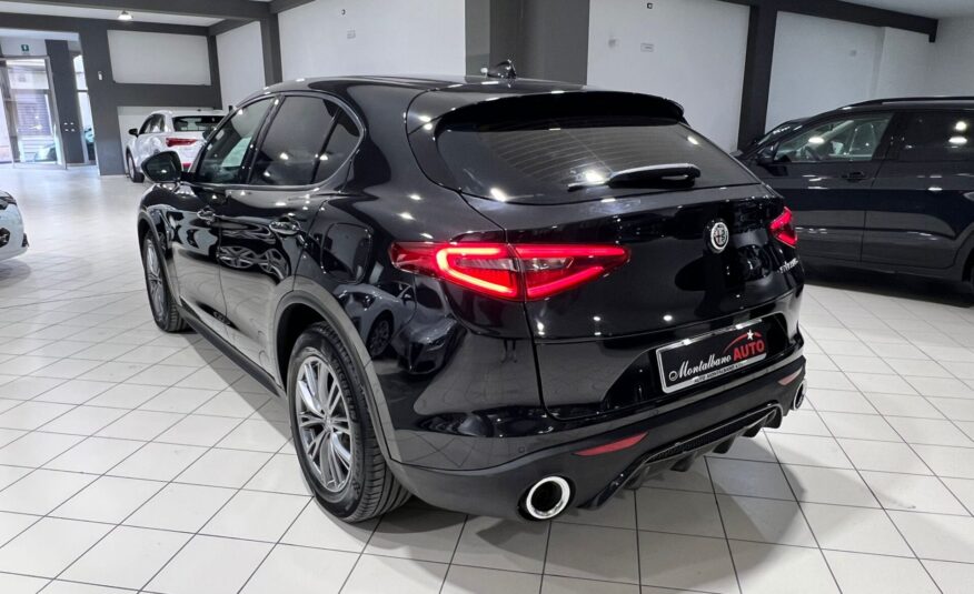 Alfa Romeo Stelvio 2.2 Turbodiesel 180 CV AT8 RWD Executive