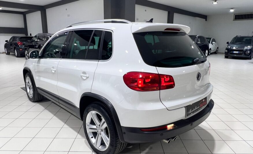 Volkswagen Tiguan 2.0 TDI 177 CV 4MOTION R-Line BlueMotion Tech.