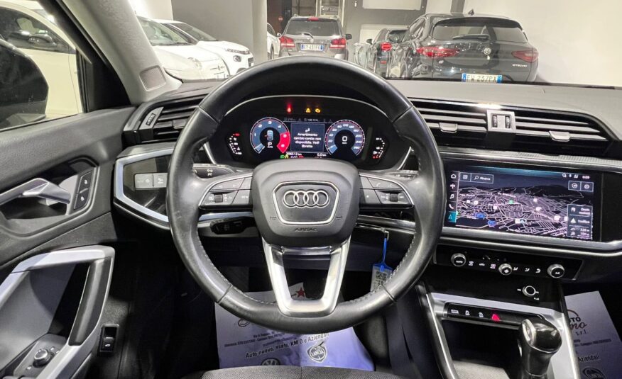 Audi Q3 SPORTBACK 35 TDI S tronic Business Plus