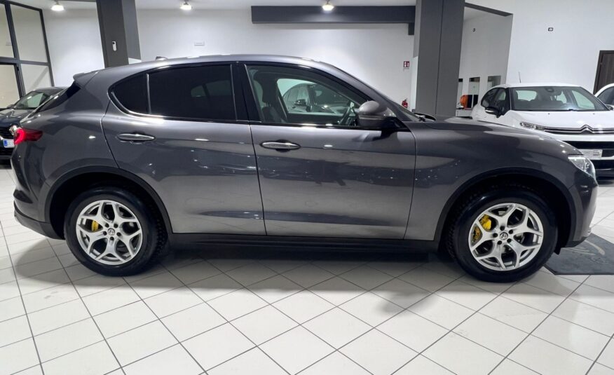 Alfa Romeo Stelvio 2.2 Turbodiesel 190 CV AT8 Q4 Executive