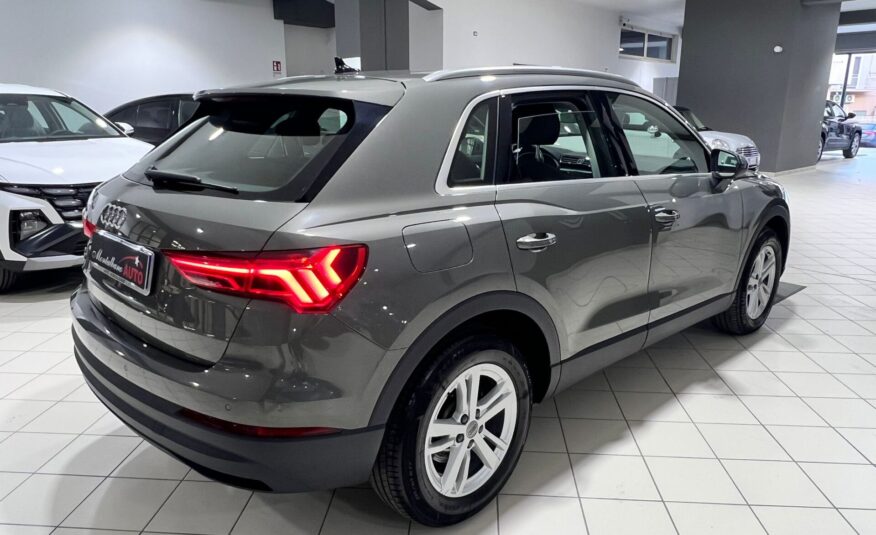 Audi Q3 35 TDI S tronic Business Advanced