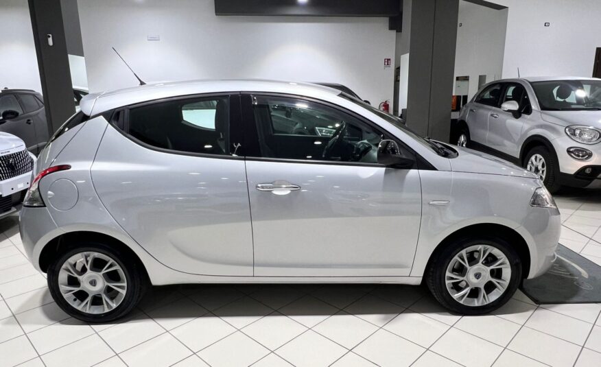 Lancia Ypsilon 1.3 MJT 16V 95 CV 5 porte S&S Gold