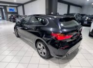 Bmw 116 116d 5p. Business Advantage